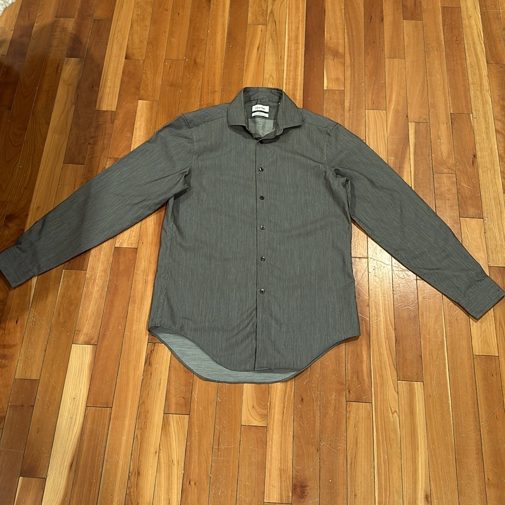 Calvin Klein Charcoal Striped Men’s Button-Down Dress Shirt, Size 15, 32/33